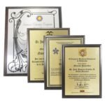 Placa reconocimiento madera (10)