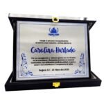 Placa reconocimiento madera (4)