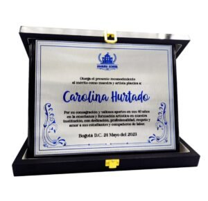 Placa reconocimiento madera (4)